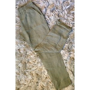 ✨NWOT✨Sandy & Lu Cropped Linen Pants in Army Green